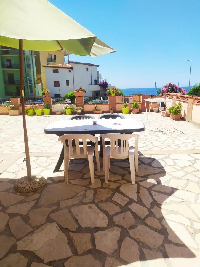 La Terrazza Sul Mare Hotel Marina di Camerota Exterior foto